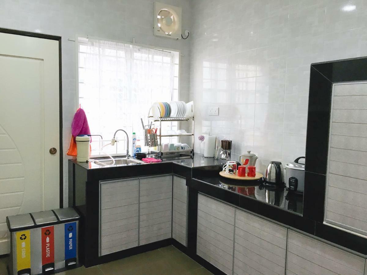 Bukit Katil Indah Homestay Малакка Экстерьер фото